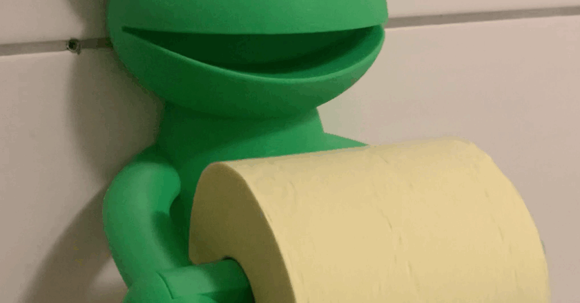 3D Printed Frog Toilet Paper Holder