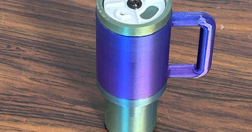 3D Printed Tumbler Spice Shaker – Stanley style